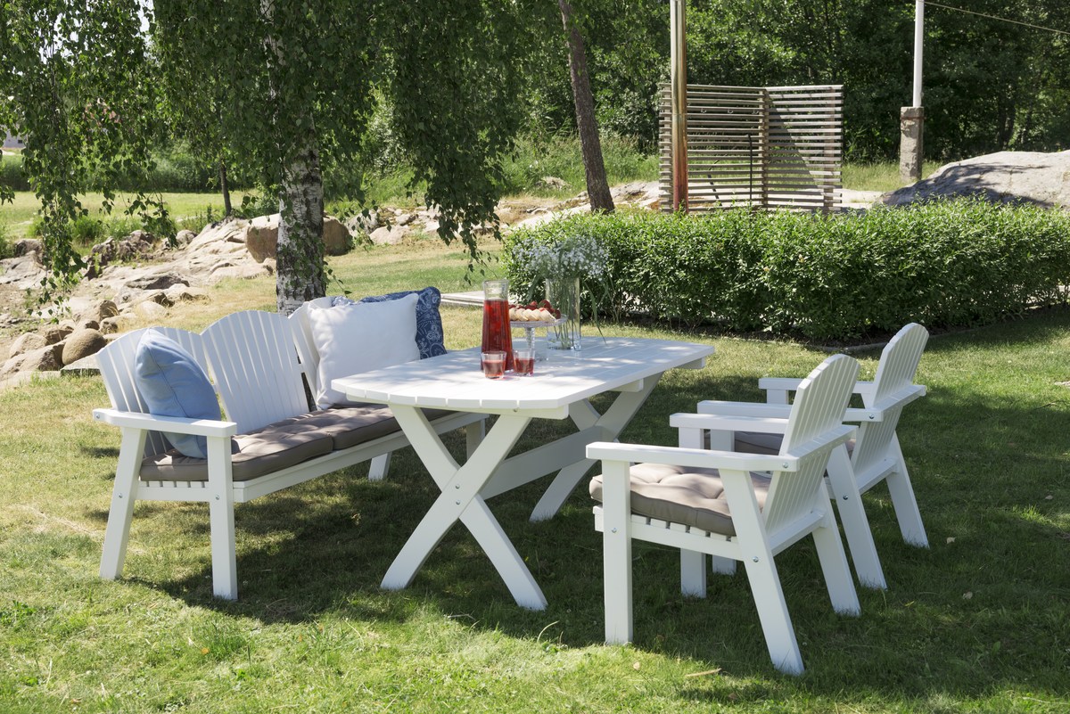 Solvik Armlehnstuhl, Gartensessel aus FSC-Holz weiß von Hillerstorp