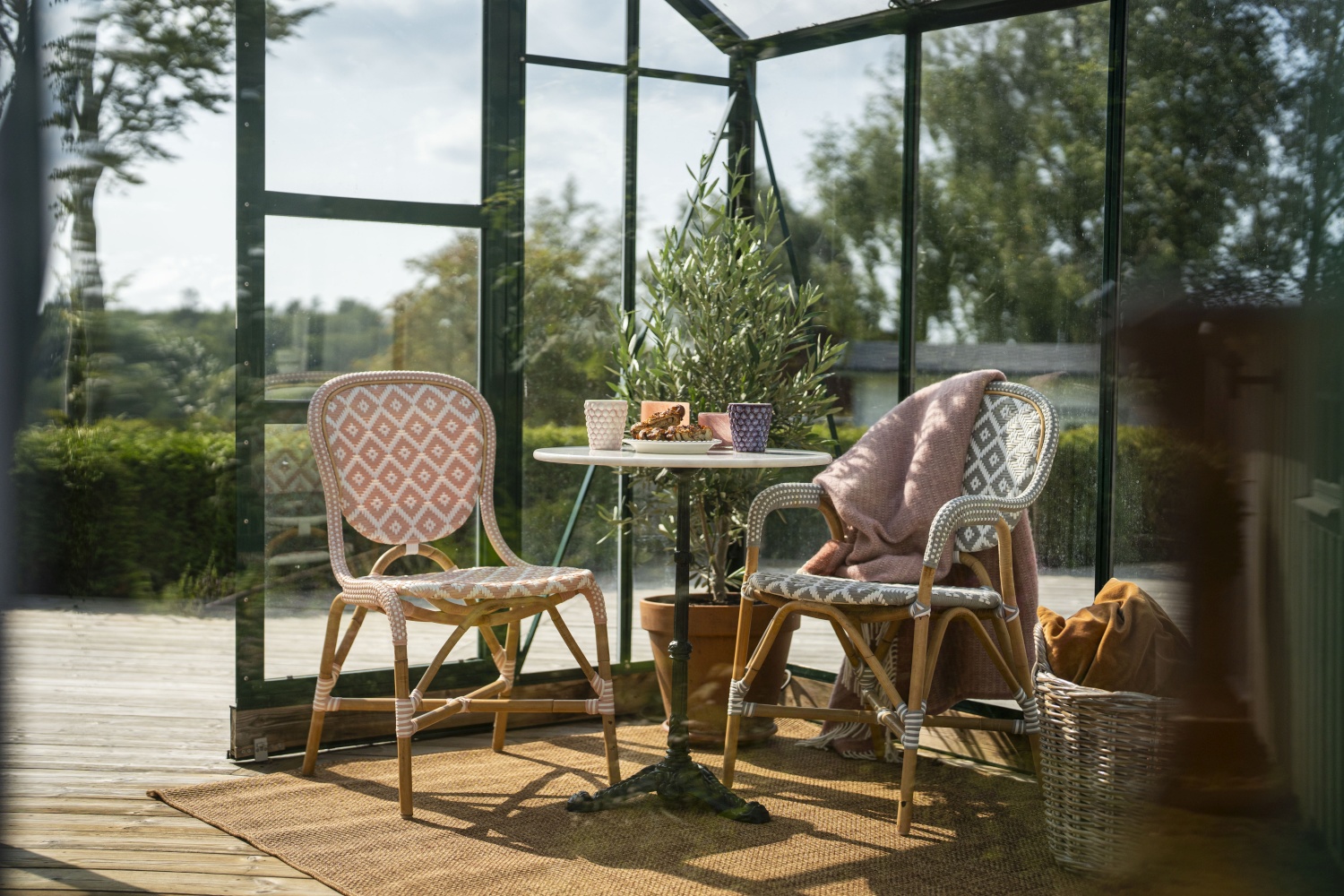 Holmenäs Caféhausstuhl 2-er Set natur/grau, Rattan-Bistrostuhl