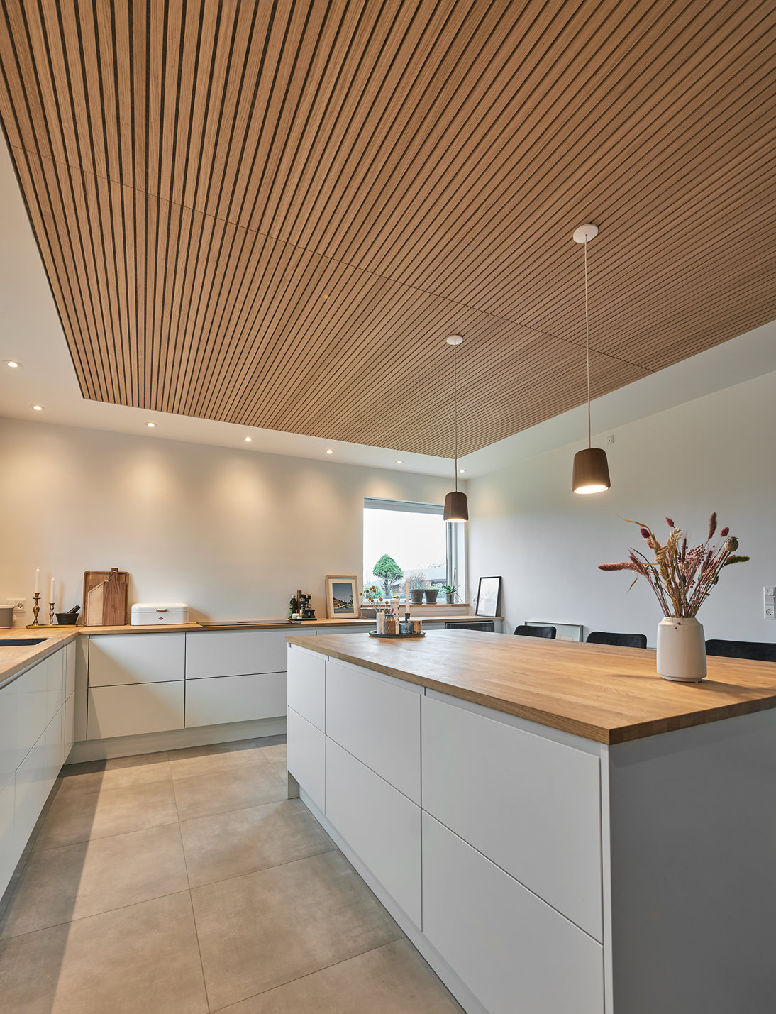 Wohnakustik Paneel aus Echtholz STRINGENT (Eiche oder Esche) 240 x 61 cm